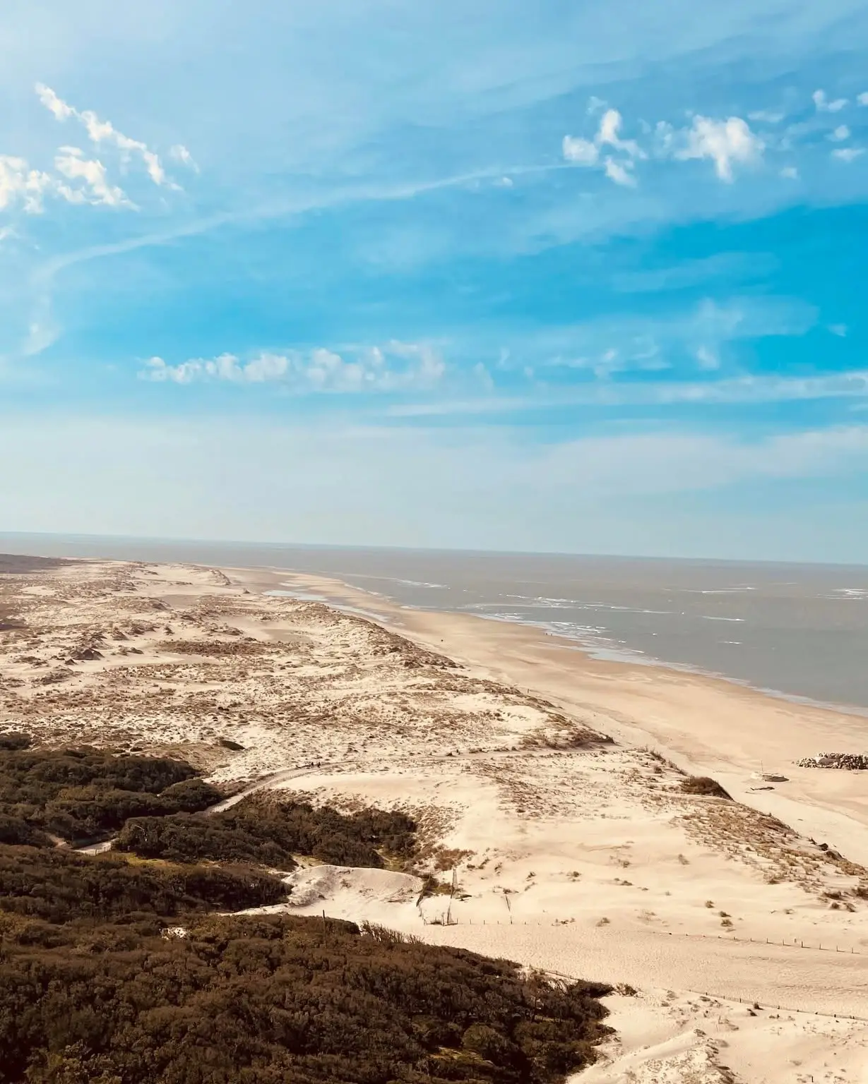 La Côte Sauvage et ses kilomètres de sable fin vus du ciel